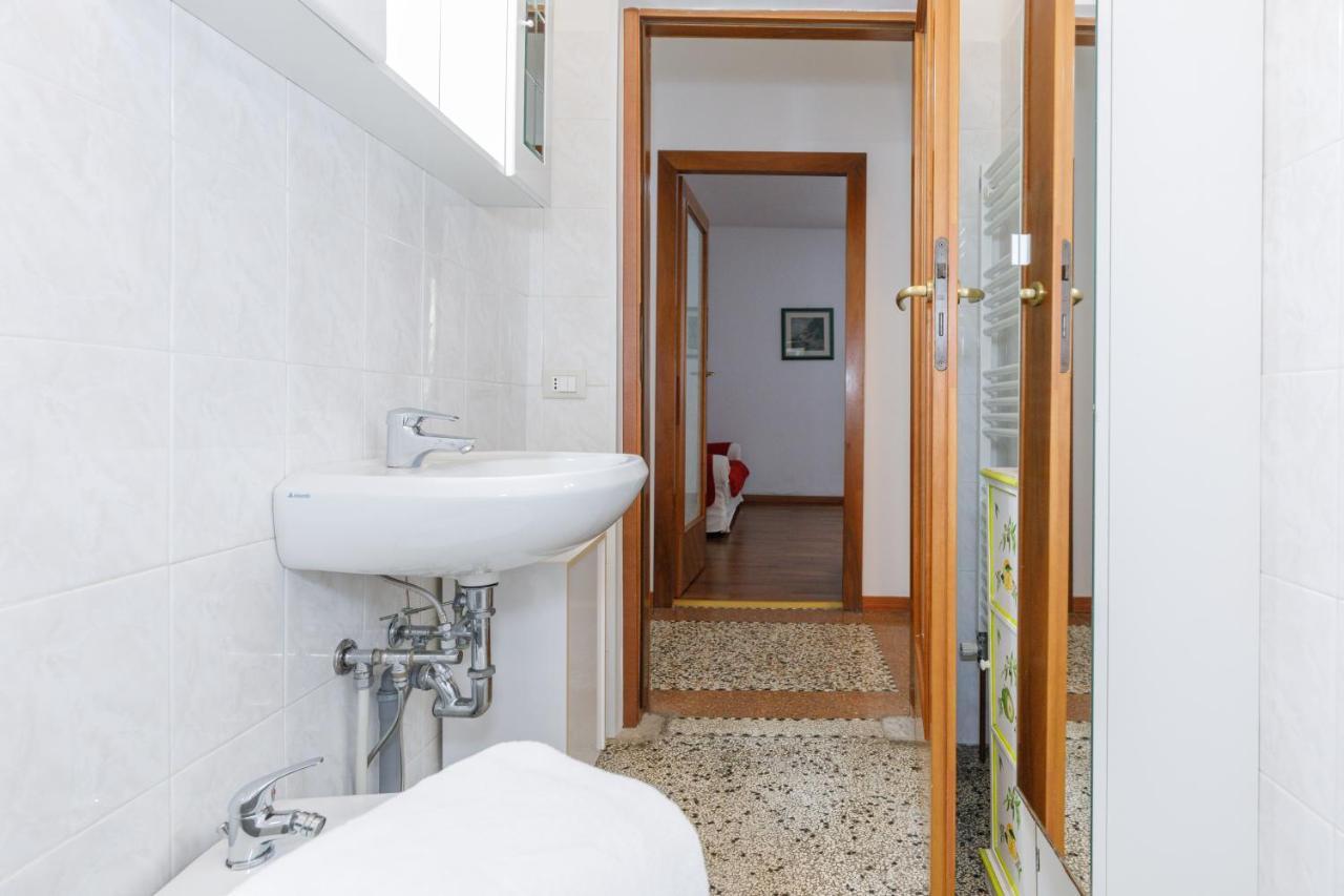 Gozzi House - Comoda Casa - Free Parking - Easy To Venice! Mestre Exteriör bild